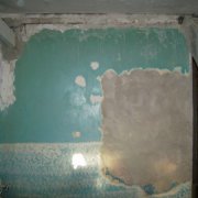 Comment enlever rapidement la peinture à l'huile d'un mur